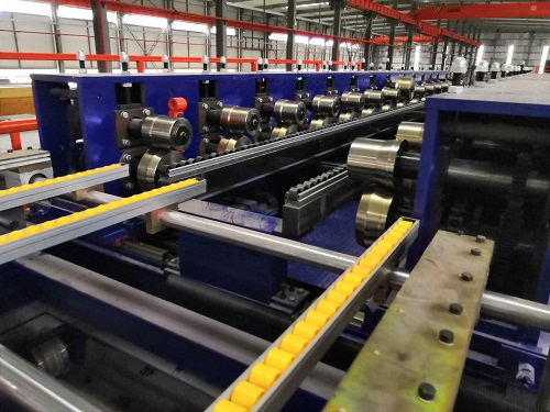 帶你走進850型水波紋壓瓦機設(shè)備